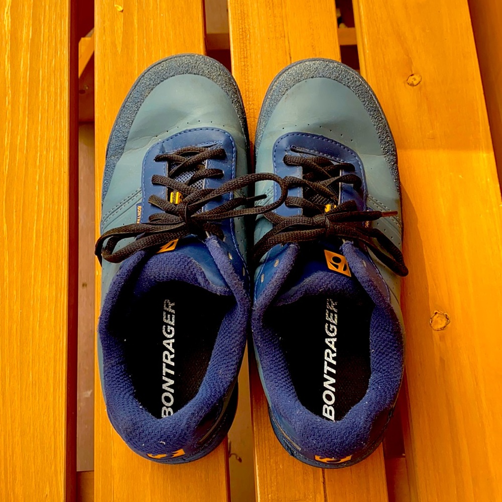 Bontrager Flatline Mountain Biker Shoe Men’s Blue  Size 9